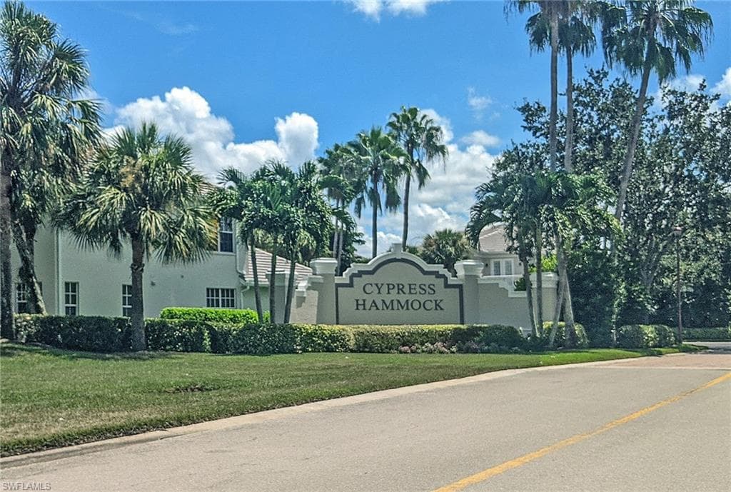 9597 Cypress Hammock CIR 101 ESTERO, FL 34135