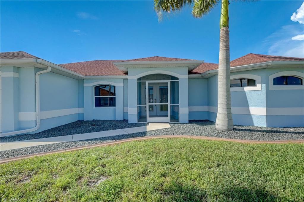 1722 18th ST CAPE CORAL, FL 33993
