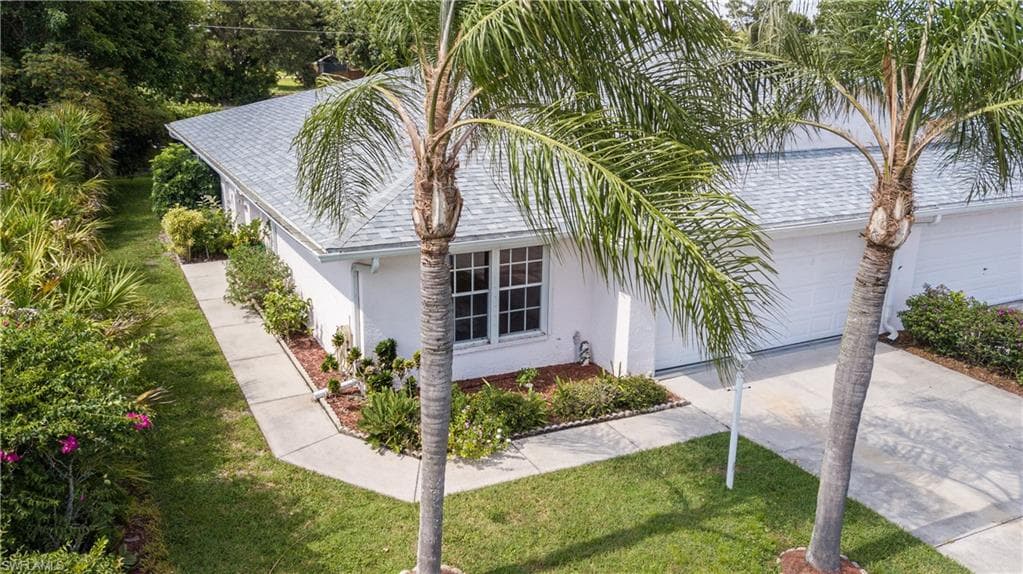 562 Bethany Village CIR LEHIGH ACRES, FL 33936