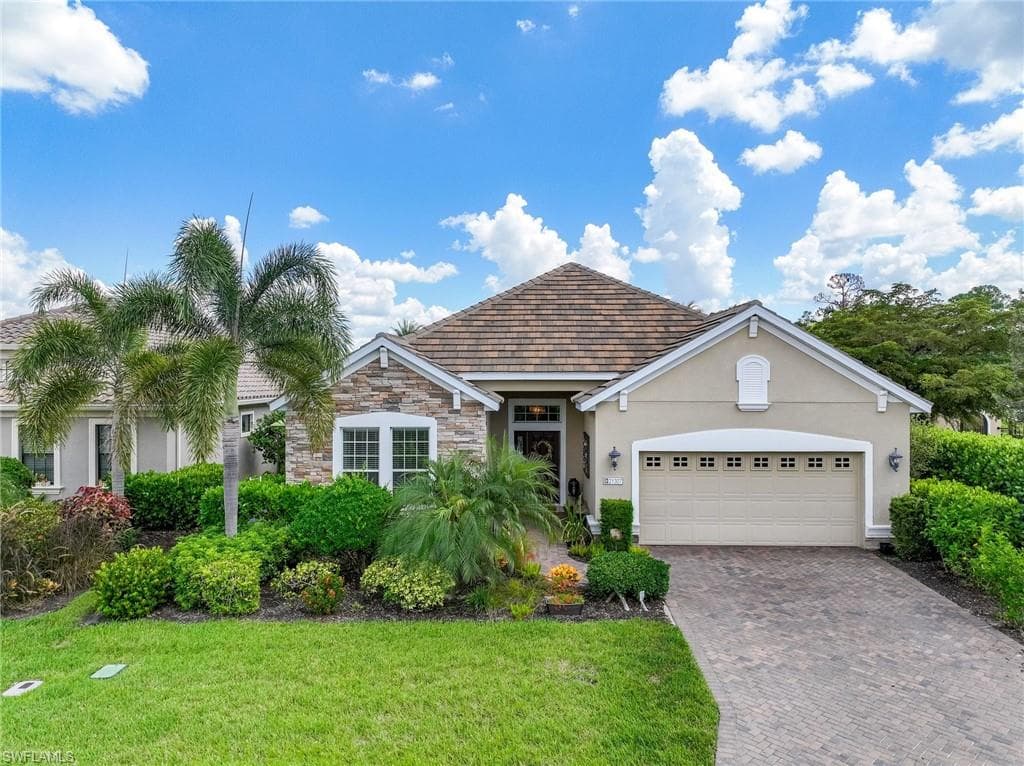 21307 Estero Vista CT ESTERO, FL 33928