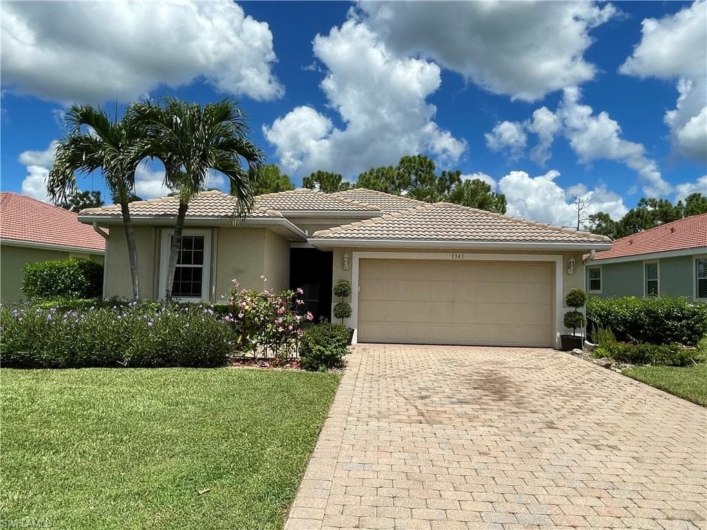 3341 Magnolia Landing LN NORTH FORT MYERS, FL 33917