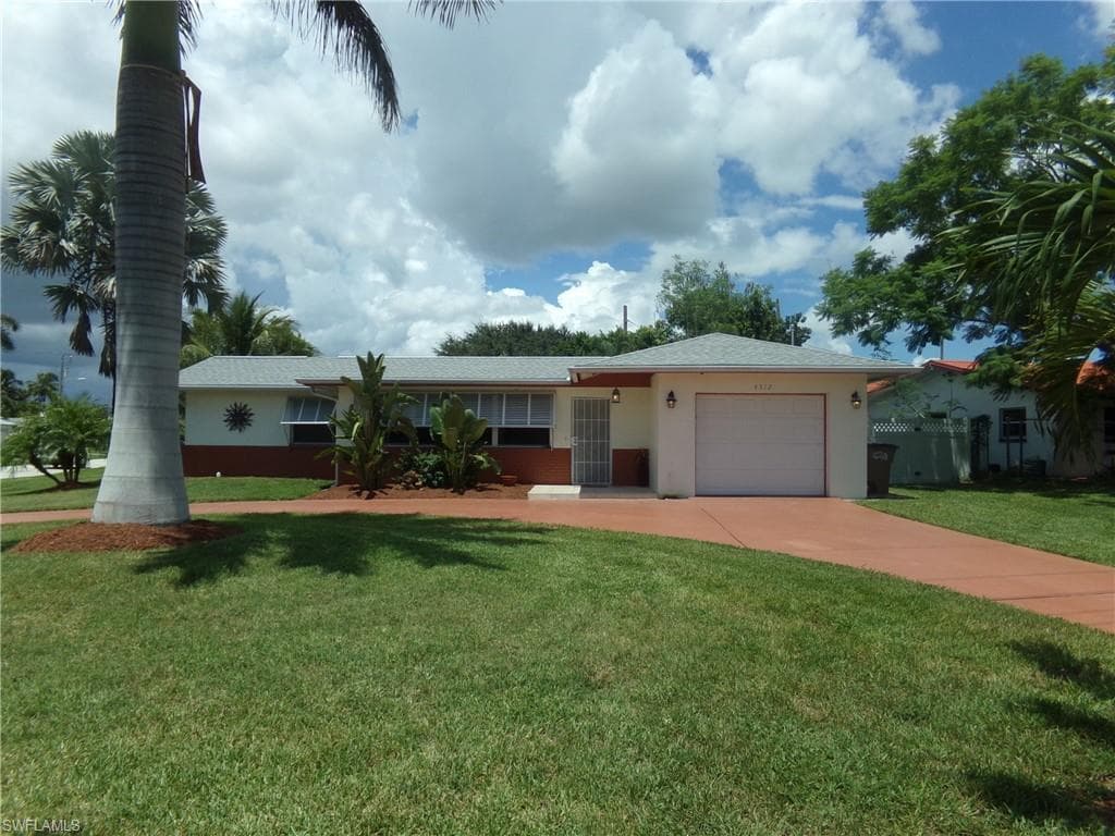 4512 Coronado PKWY CAPE CORAL, FL 33904
