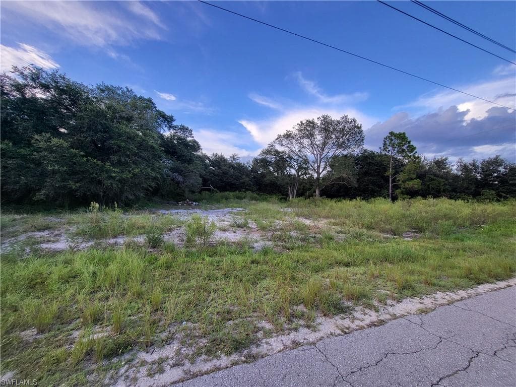 3303 E 18th ST LEHIGH ACRES, FL 33972