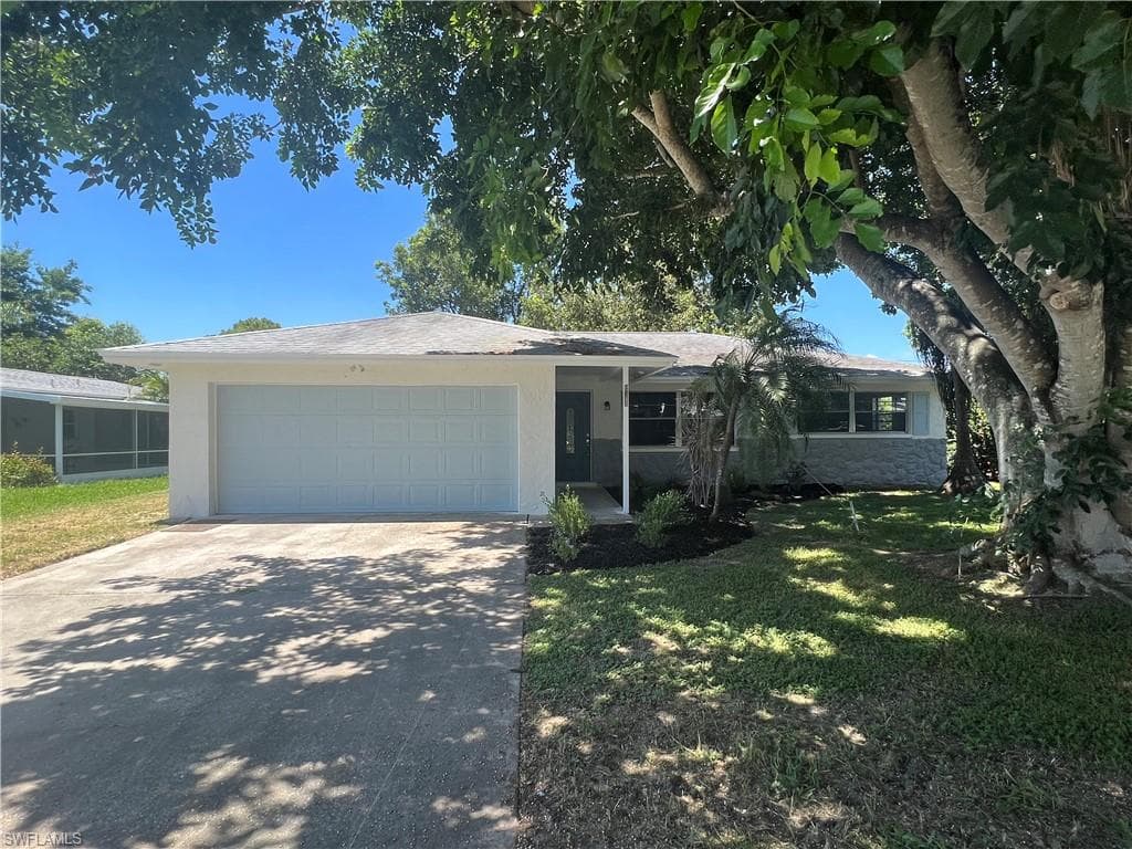 3850 Princeton ST FORT MYERS, FL 33901