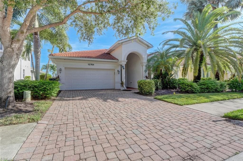12764 Aviano DR NAPLES, FL 34105