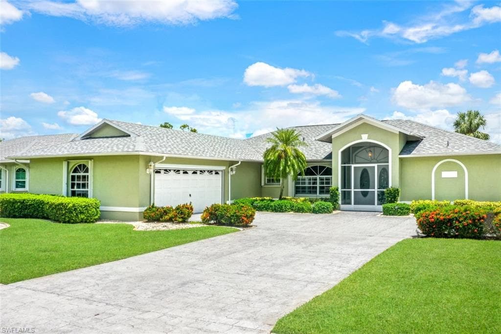 7563 Woodland Bend CIR FORT MYERS, FL 33912