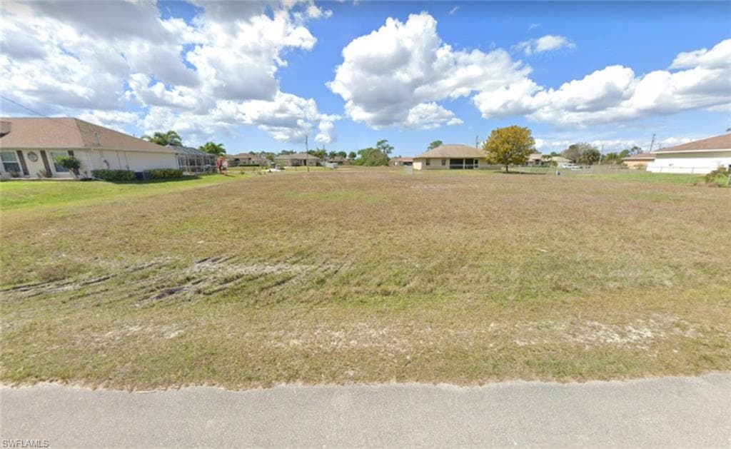 3214 NE 14th PL CAPE CORAL, FL 33909