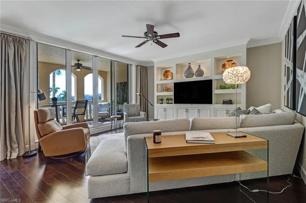 450 Bayfront PL 4205 NAPLES, FL 34102