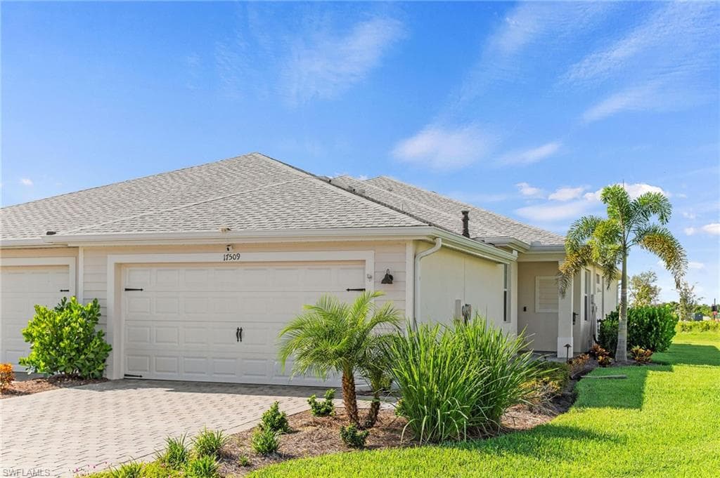 17509 Woodland CT PUNTA GORDA, FL 33982