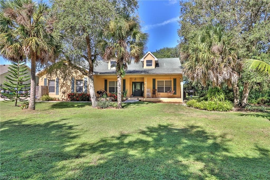 719 Abbott AVE LEHIGH ACRES, FL 33972