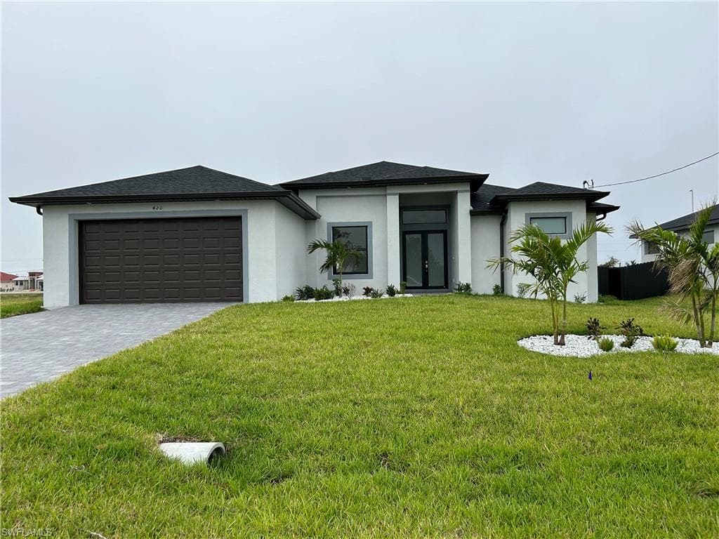 420 SW 31st PL CAPE CORAL, FL 33991