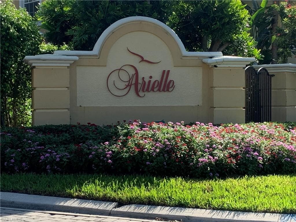 2170 Arielle DR 709 NAPLES, FL 34109