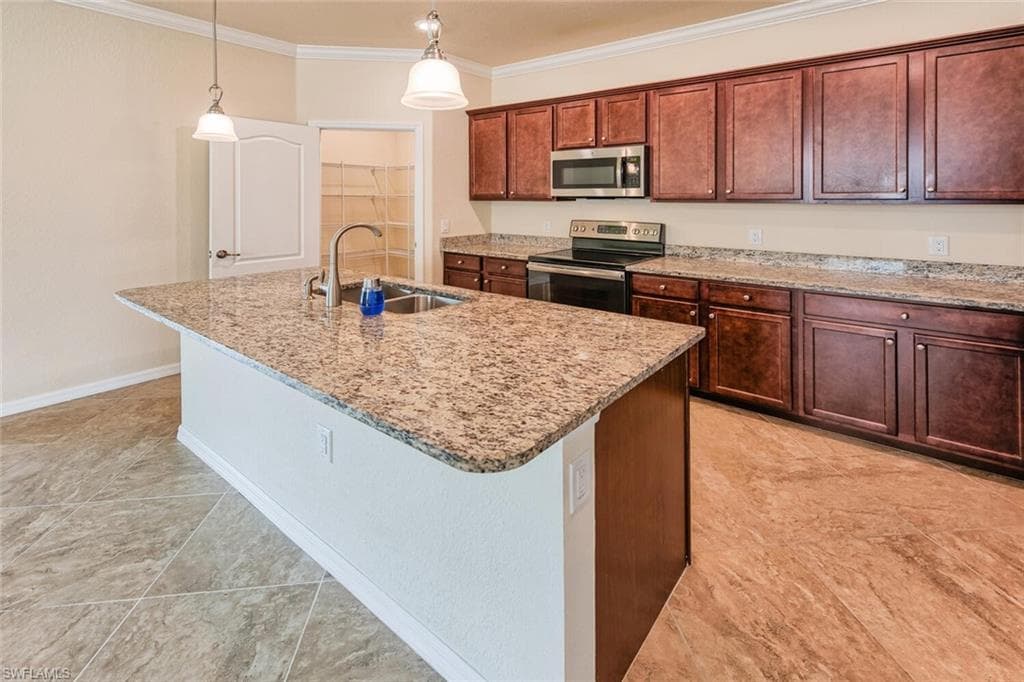 11620 Shady Blossom DR FORT MYERS, FL 33913