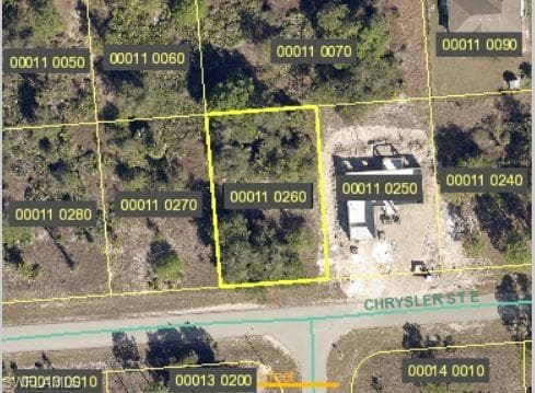 1215 Chrysler ST LEHIGH ACRES, FL 33974