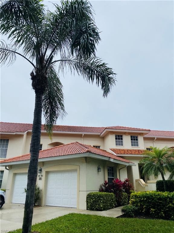 1229 Egrets Landing LNDG 202 NAPLES, FL 34108