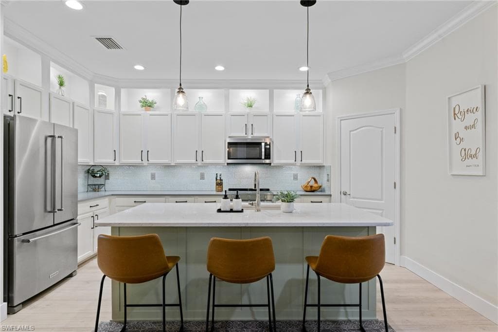 9392 River Otter DR FORT MYERS, FL 33912