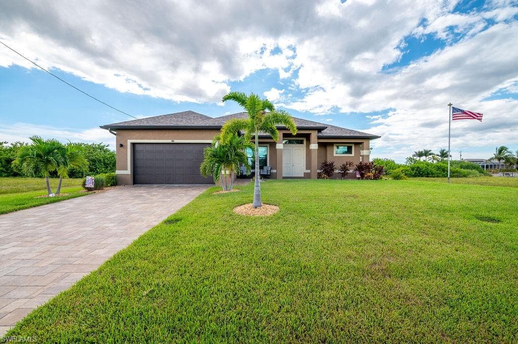 1504 33rd PL CAPE CORAL, FL 33993