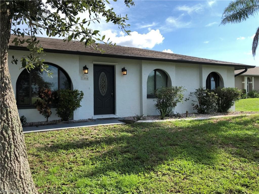 1004 NE 13th ST CAPE CORAL, FL 33909