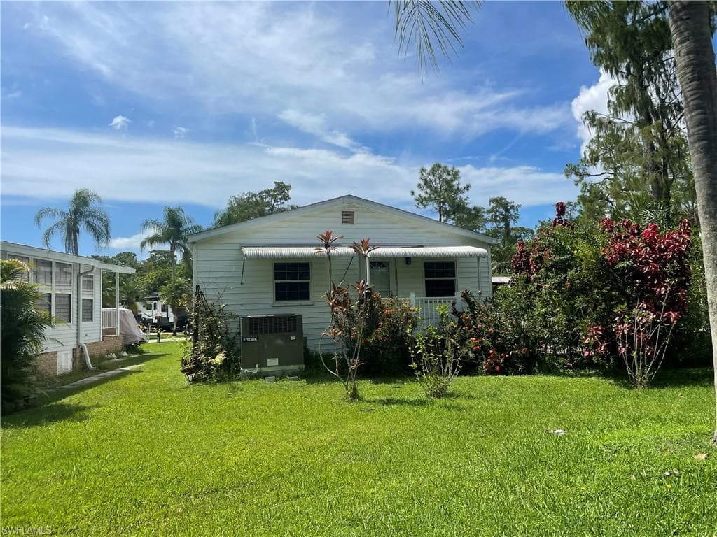 10801 White Wood Stork CIR ESTERO, FL 33928