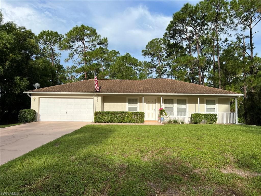 1019 North AVE LEHIGH ACRES, FL 33972