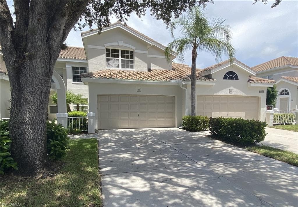 6895 Rain Lily RD 103 NAPLES, FL 34109