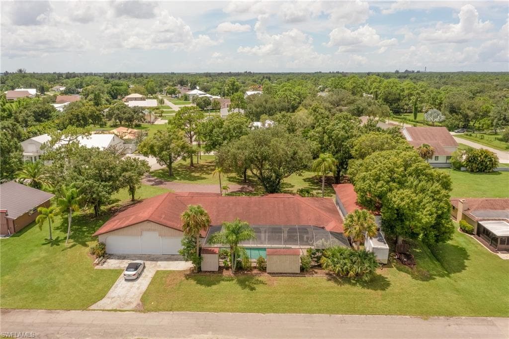 6730 Circle DR FORT MYERS, FL 33905