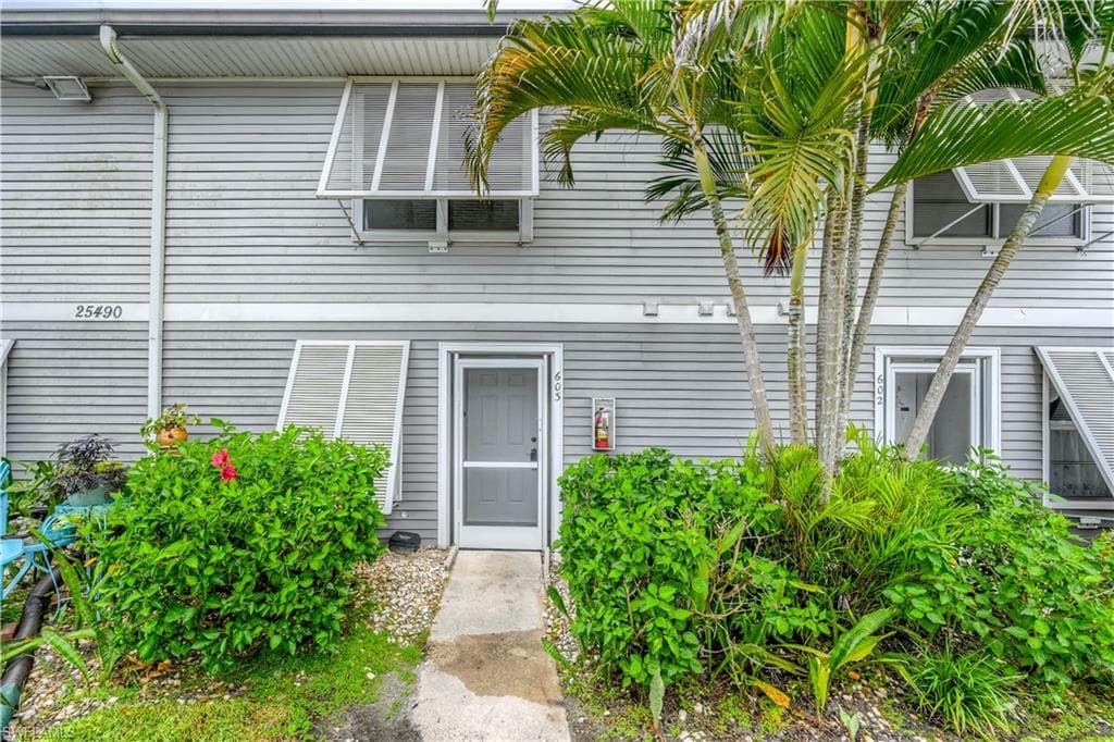 25490 Cockleshell DR 603 BONITA SPRINGS, FL 34135