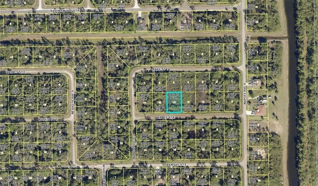 1239 Ramee ST E LEHIGH ACRES, FL 33974
