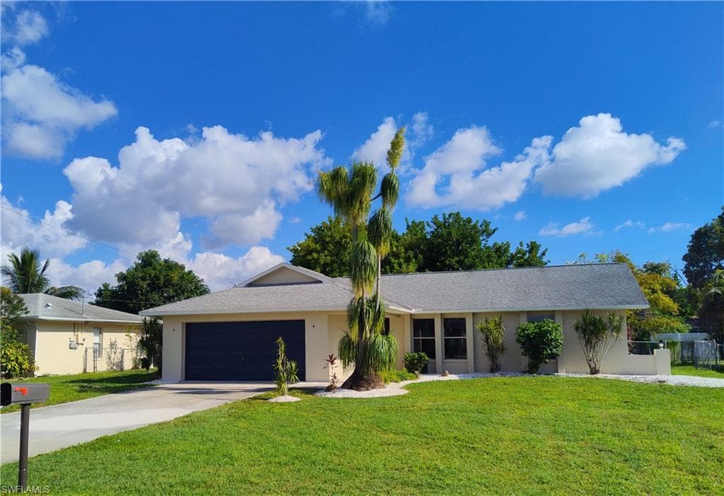 934 SE 25th LN CAPE CORAL, FL 33904
