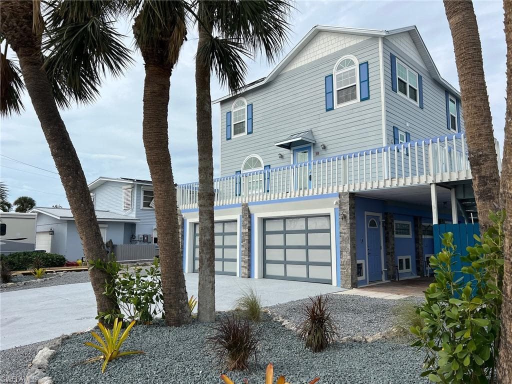 311 Jefferson CT FORT MYERS BEACH, FL 33931