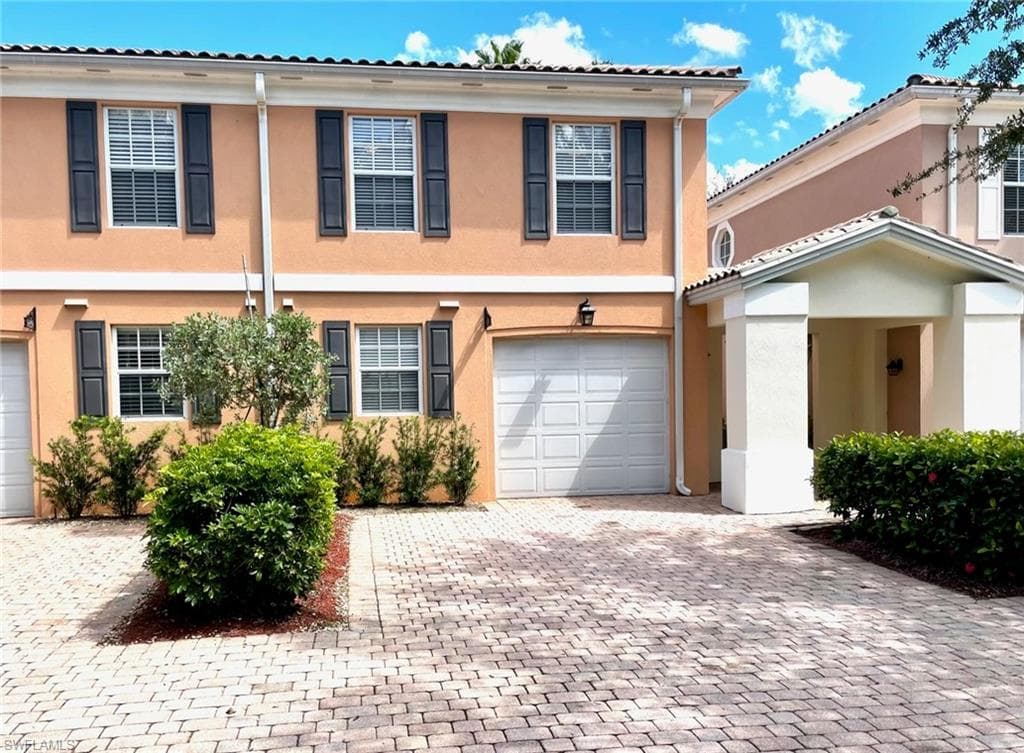 5625 Cove CIR NAPLES, FL 34119