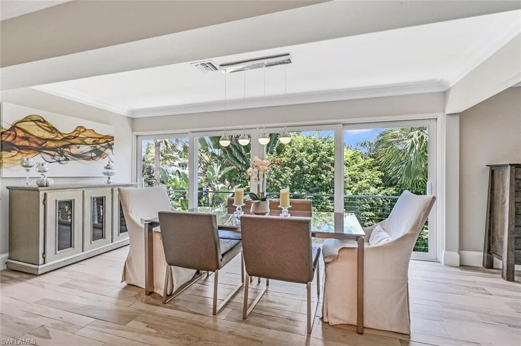 1151 4th ST S 6 NAPLES, FL 34102