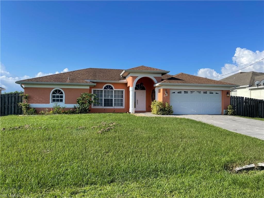 4209 30th ST SW LEHIGH ACRES, FL 33976