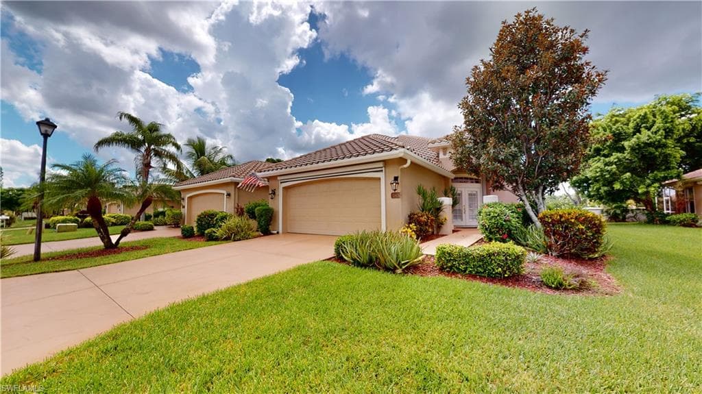 5432 Peppertree DR FORT MYERS, FL 33908