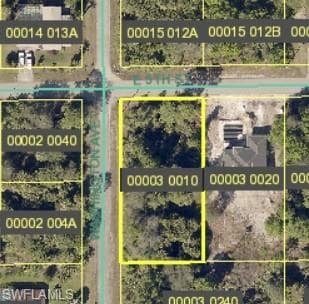 1400 E 5th ST LEHIGH ACRES, FL 33972