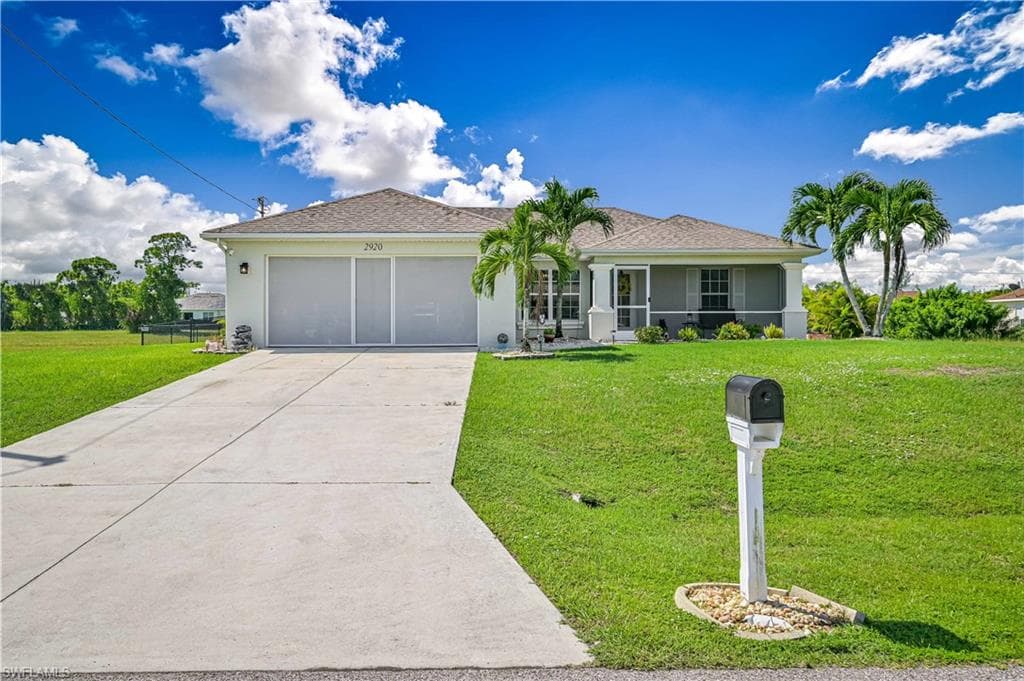 2920 NW 25th LN CAPE CORAL, FL 33993