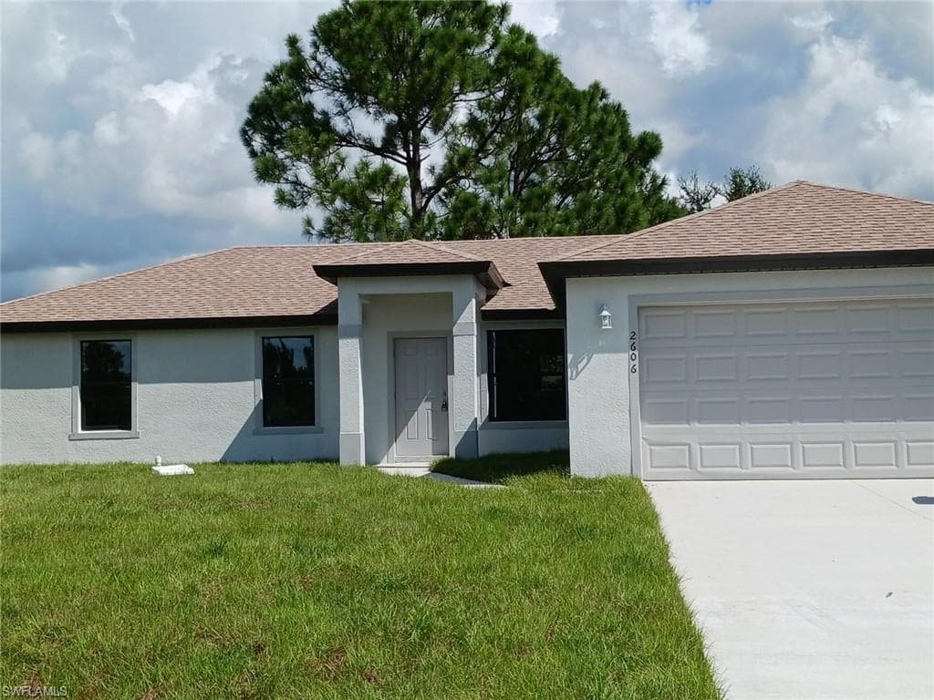 2606 9th ST SW LEHIGH ACRES, FL 33976