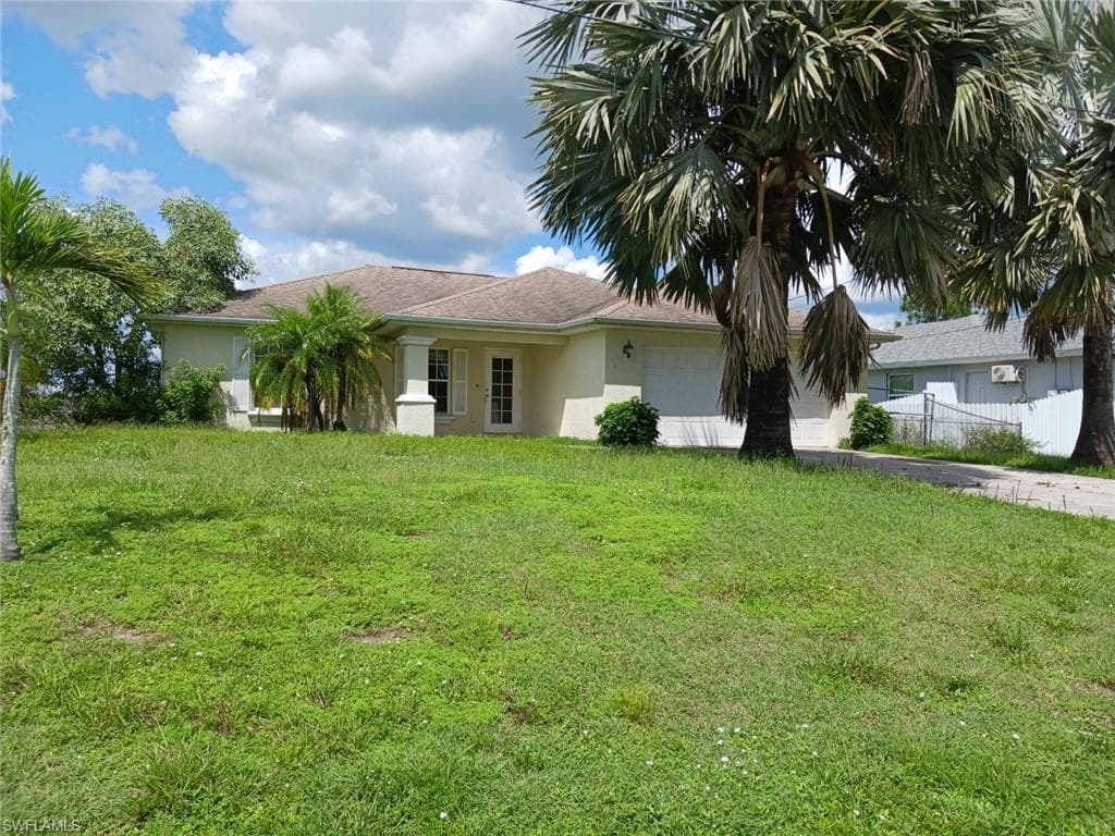 1912 Sunshine BLVD S LEHIGH ACRES, FL 33976