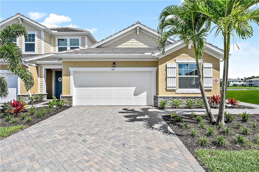 4671 Arboretum CIR 104 NAPLES, FL 34112