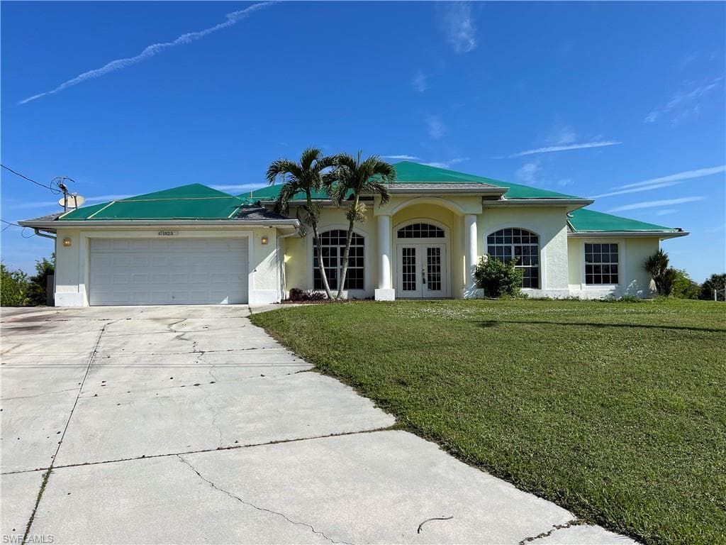 1825 NE 27th ST CAPE CORAL, FL 33909