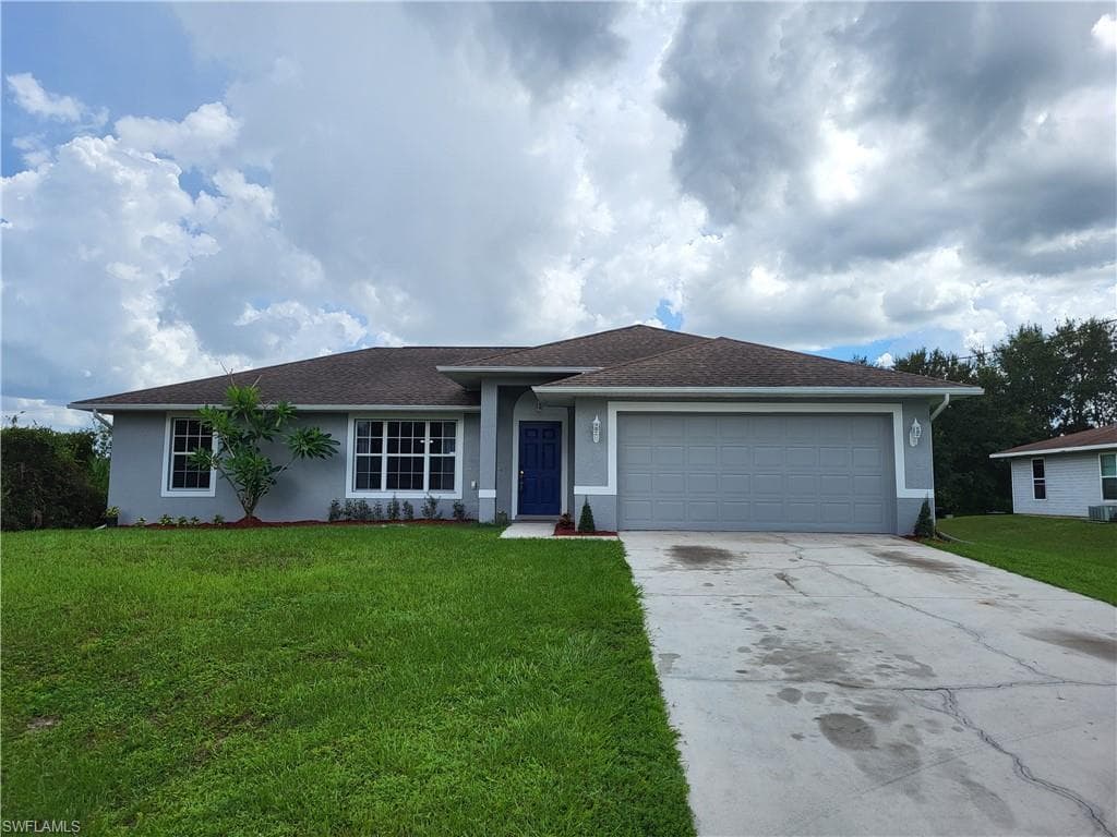 2509 64th ST W LEHIGH ACRES, FL 33971