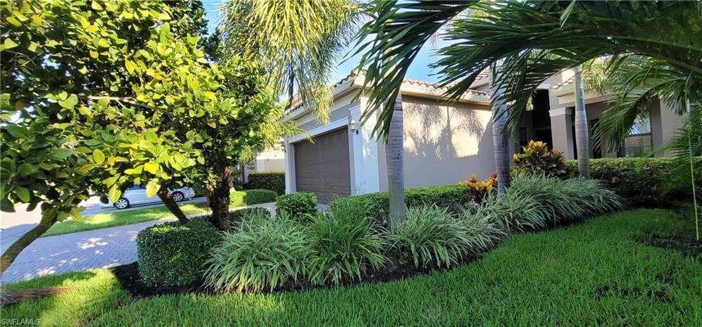 11688 Meadowrun CIR FORT MYERS, FL 33913