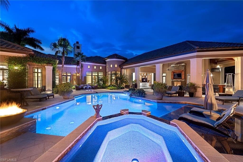 16988 Verona LN NAPLES, FL 34110