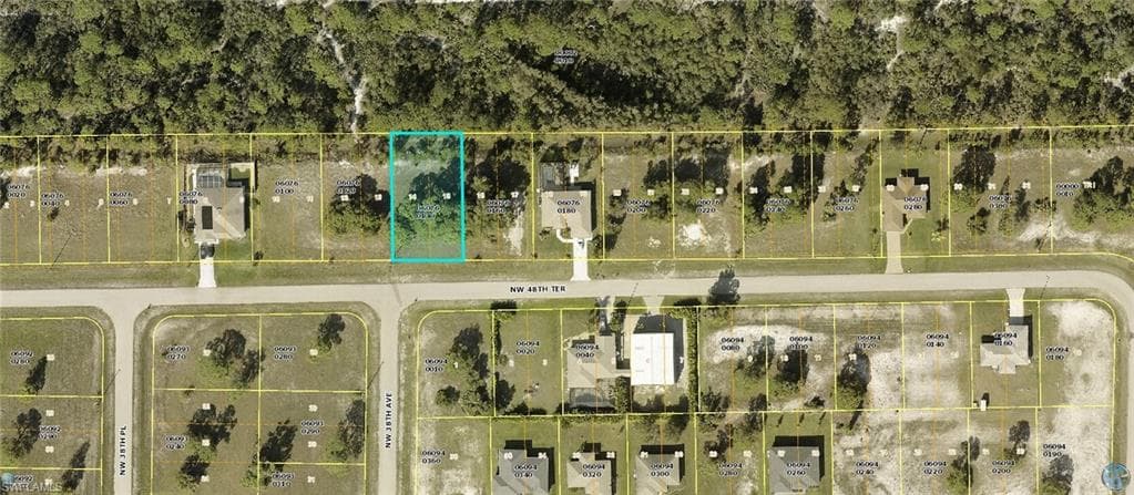 3713 NW 48th TER CAPE CORAL, FL 33993