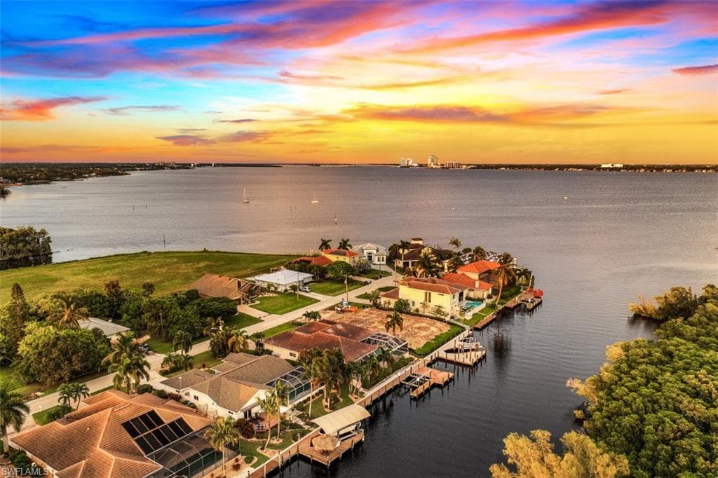 2356 Coral Point DR CAPE CORAL, FL 33990