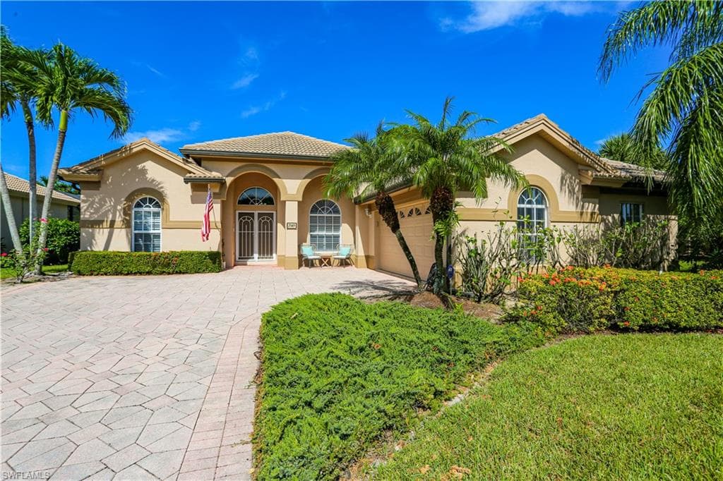 7143 Sugar Magnolia CT NAPLES, FL 34109
