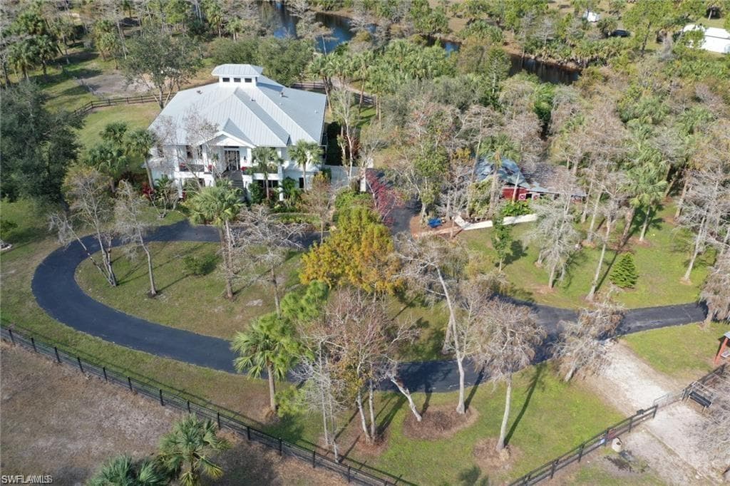851 17th ST SW NAPLES, FL 34117