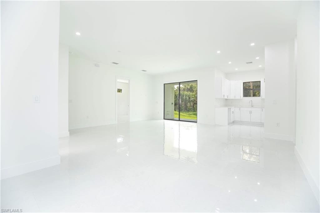3551 34th AVE SE NAPLES, FL 34117