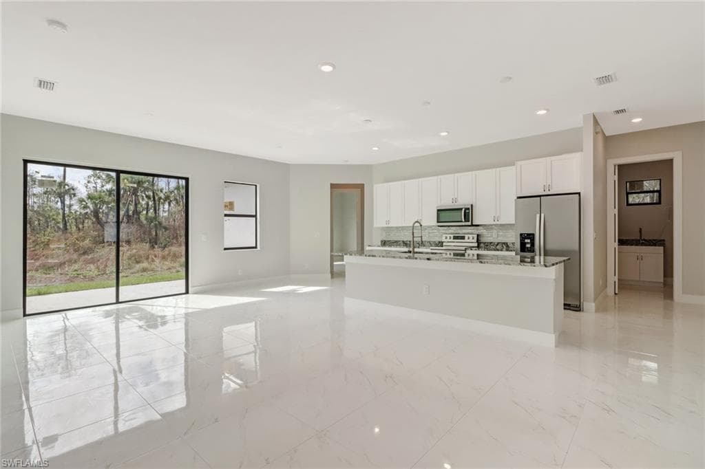 4017 38th AVE SE NAPLES, FL 34117