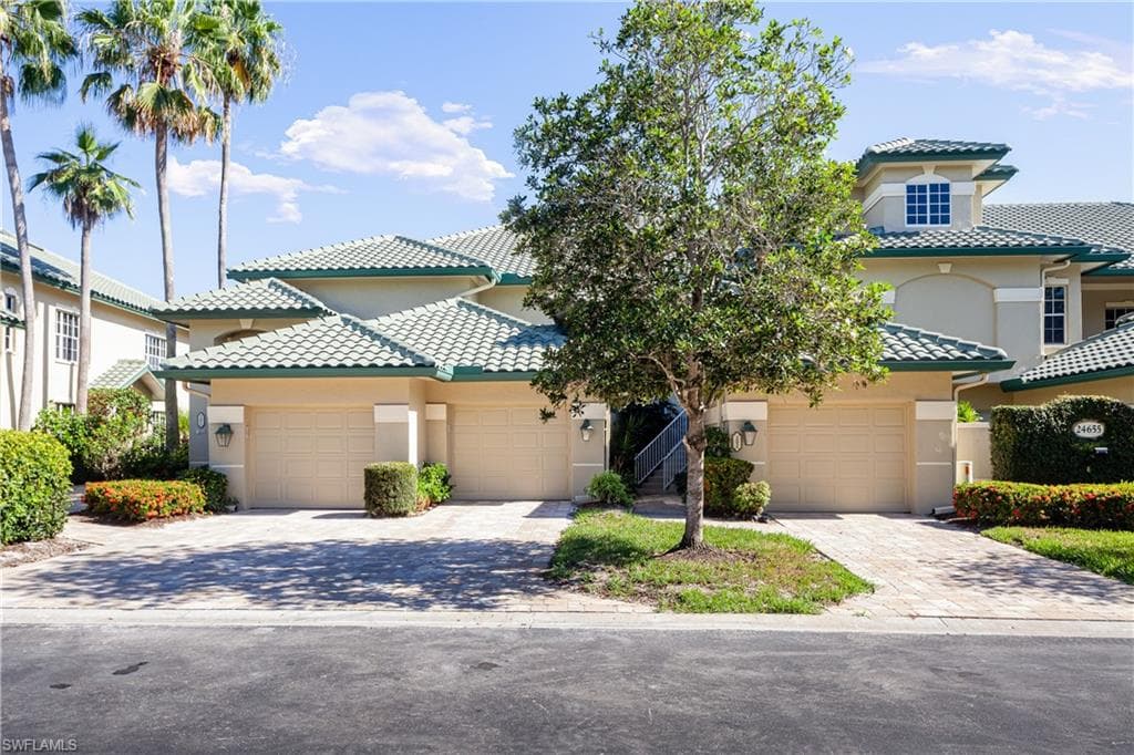 24655 Canary Island CT 101 BONITA SPRINGS, FL 34134